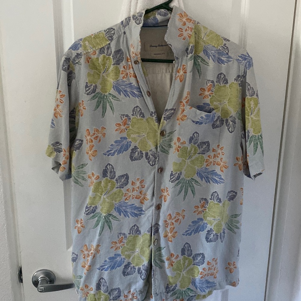 BEAUTIFUL TOMMY BAHAMA L